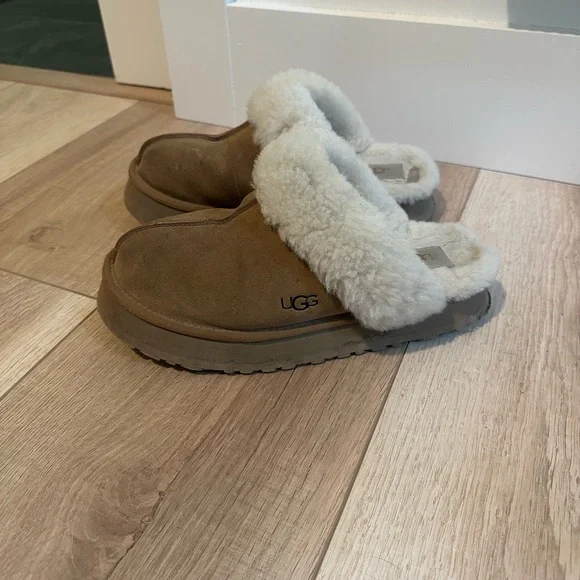 UGG Disquette Slippers Chestnut - Picture 3 of 6
